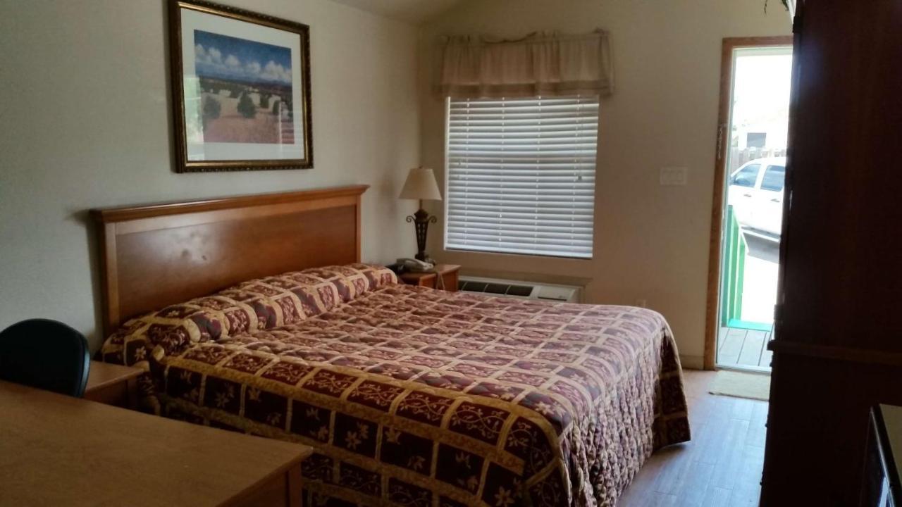 Garden Inn & Suites Hebbronville Exterior foto